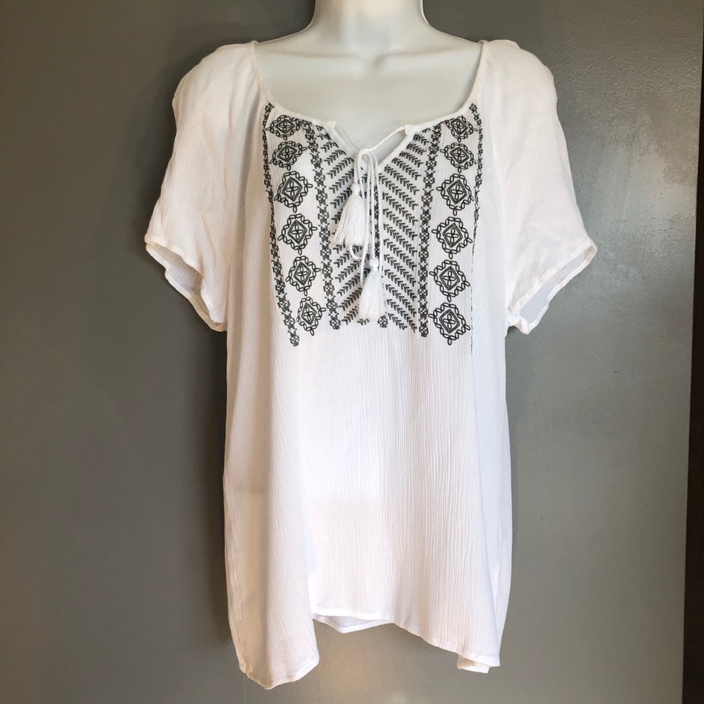 Christopher & Banks top